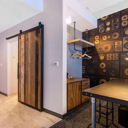 Cambria Hotel Nashville Downtown Екстер'єр фото