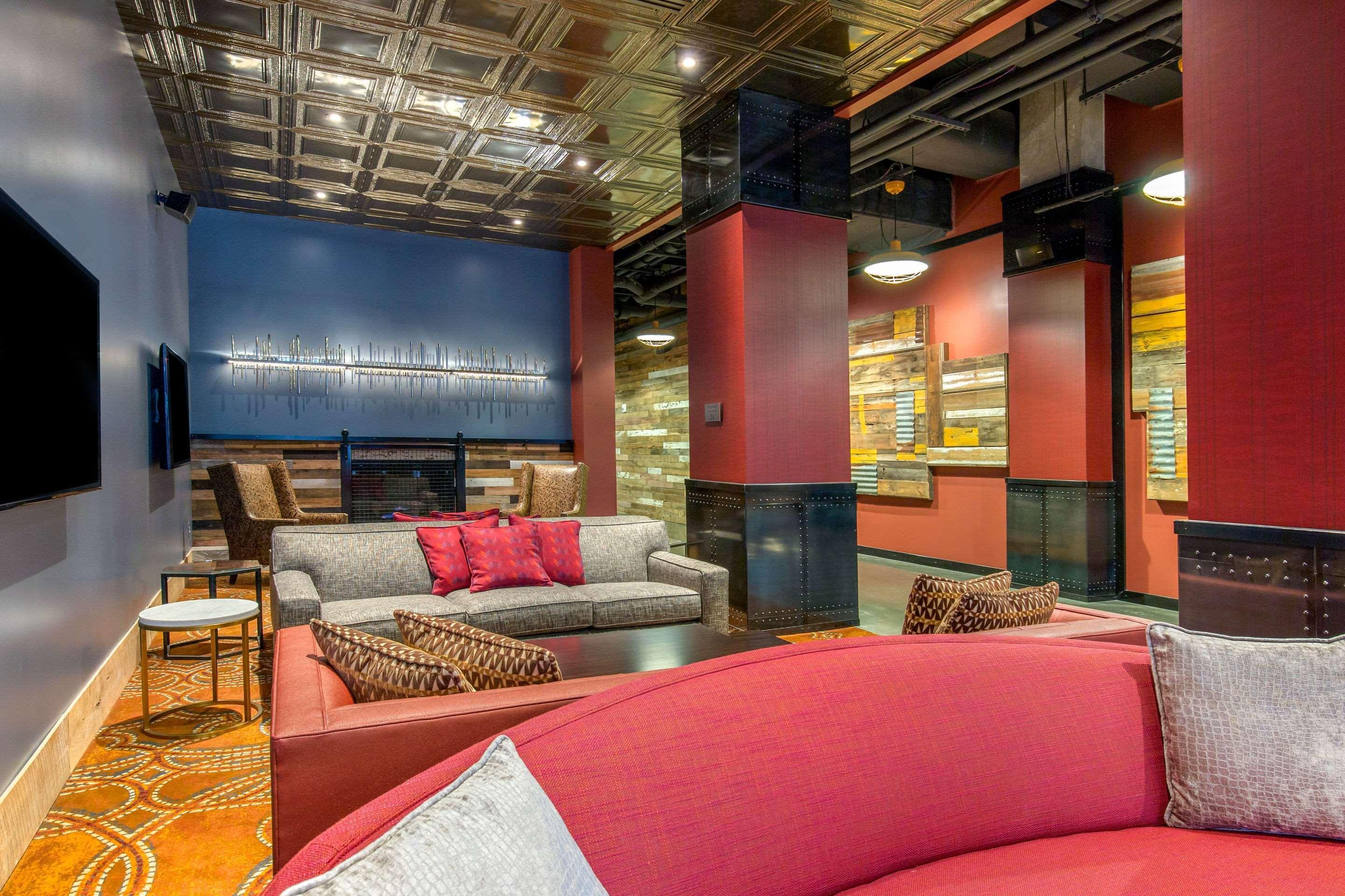 Cambria Hotel Nashville Downtown Екстер'єр фото