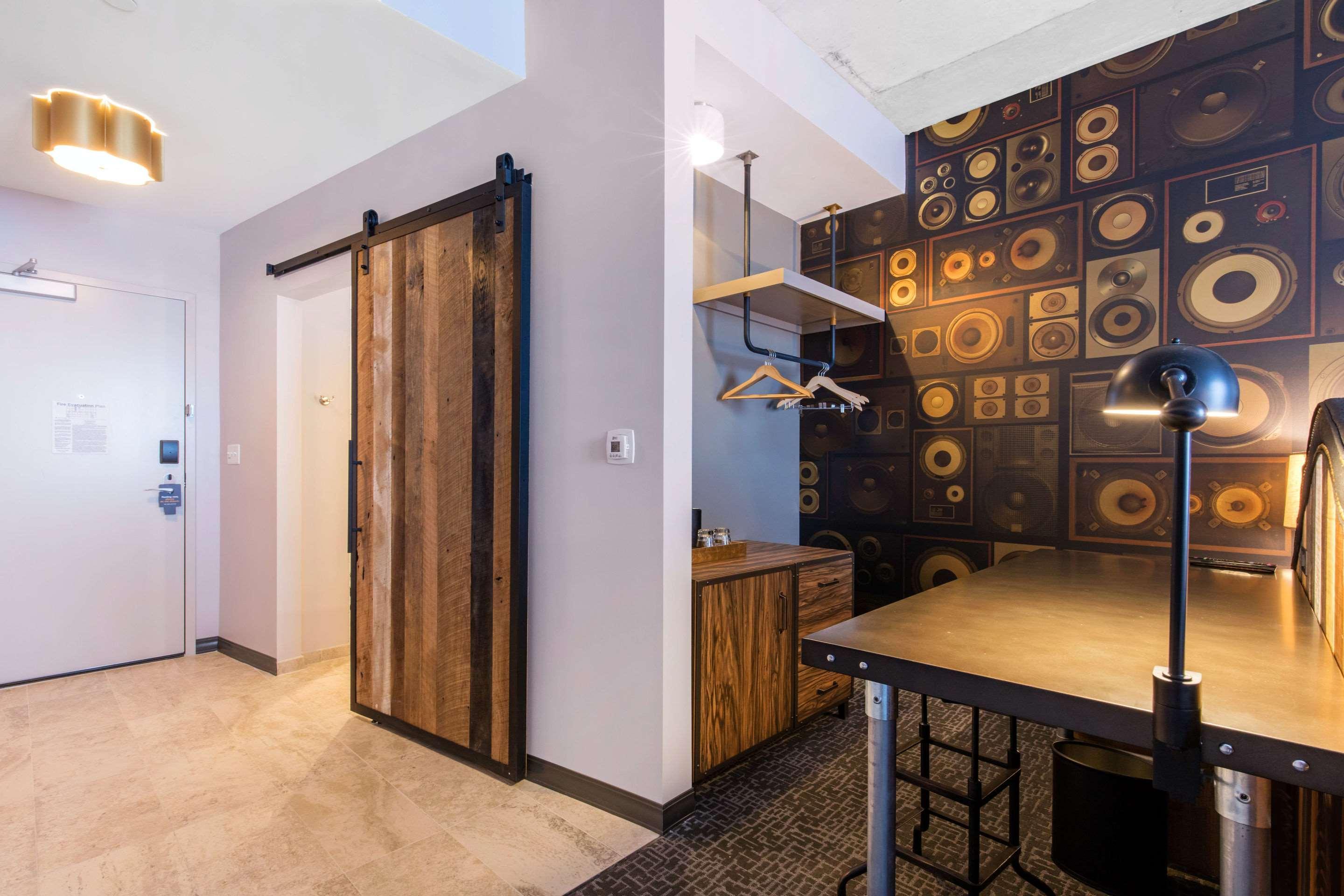 Cambria Hotel Nashville Downtown Екстер'єр фото